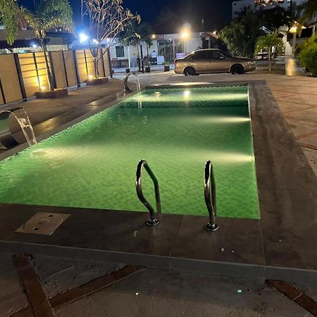 Dhania Cenang Beach Motel Pantai Cenang  Exteriör bild