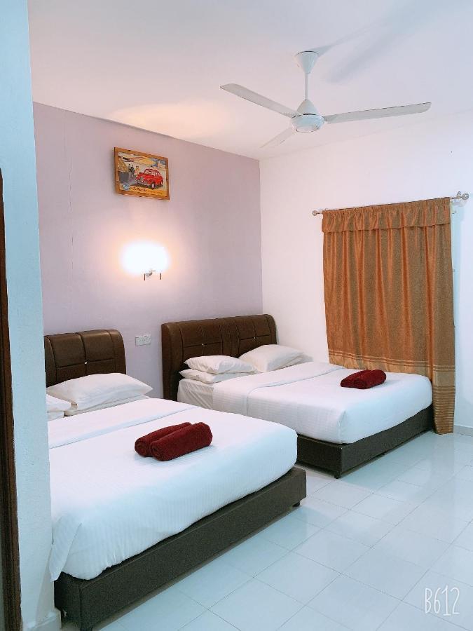 Dhania Cenang Beach Motel Pantai Cenang  Exteriör bild