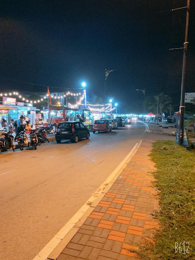Dhania Cenang Beach Motel Pantai Cenang  Exteriör bild