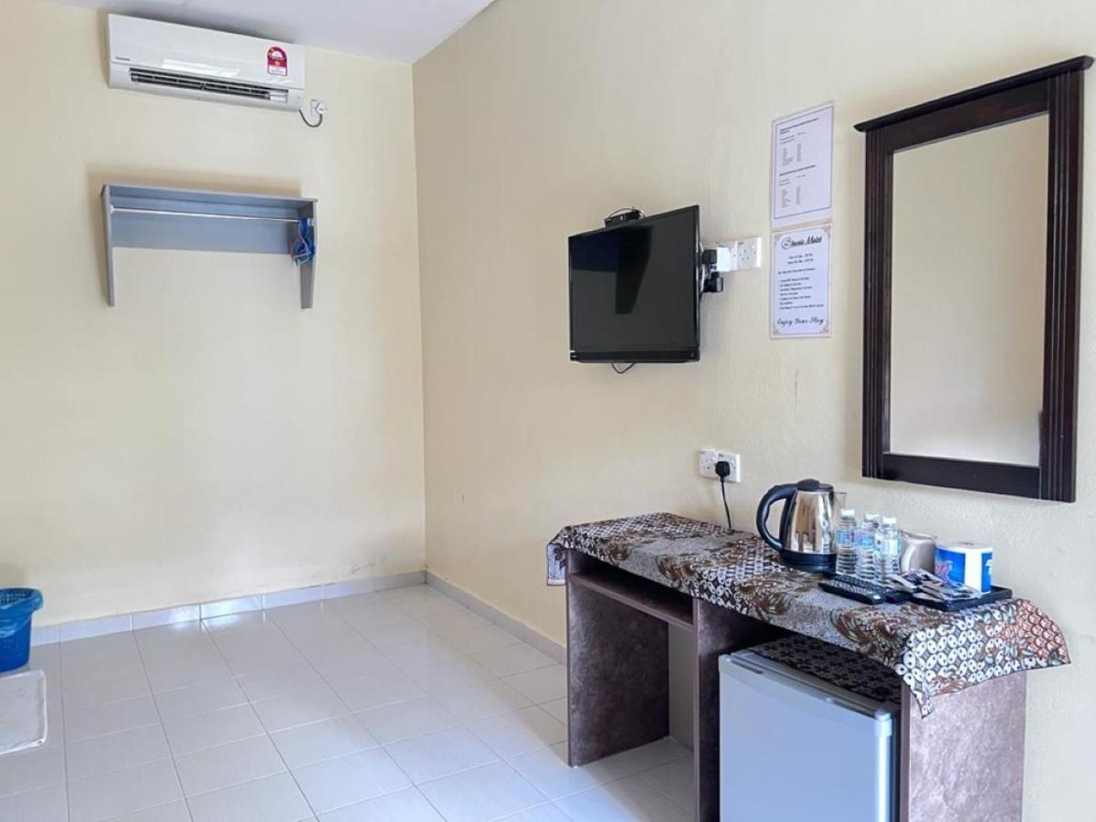 Dhania Cenang Beach Motel Pantai Cenang  Exteriör bild